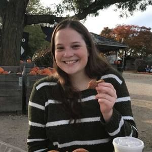 Meet your Posher, Amanda